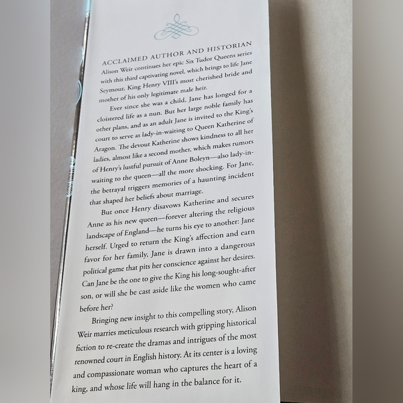 Jane Seymour The Haunted Queen. Alison Weir. Ballantine Books 2018 - Picture 3 of 16